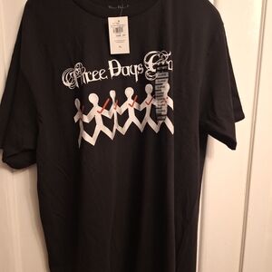 Hot Topic Black and White Band Tee